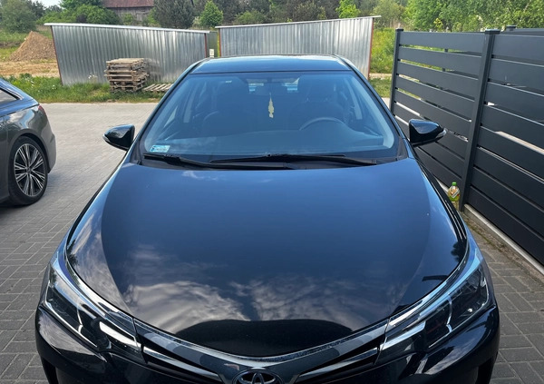 Toyota Corolla cena 50000 przebieg: 74000, rok produkcji 2018 z Kock małe 254